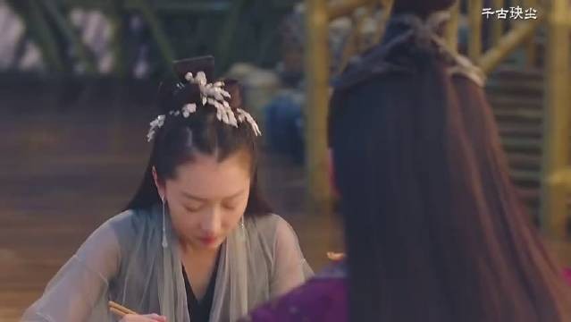 千古玦尘怎么更新的