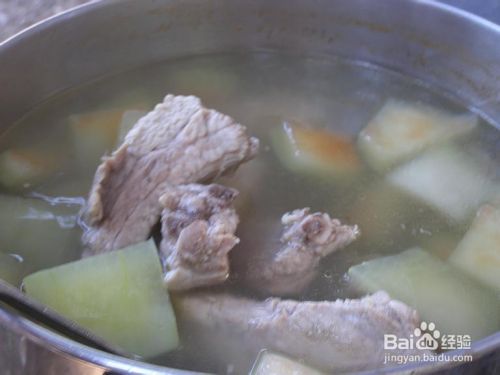 家常菜私房菜做法之：[6]西瓜排骨汤