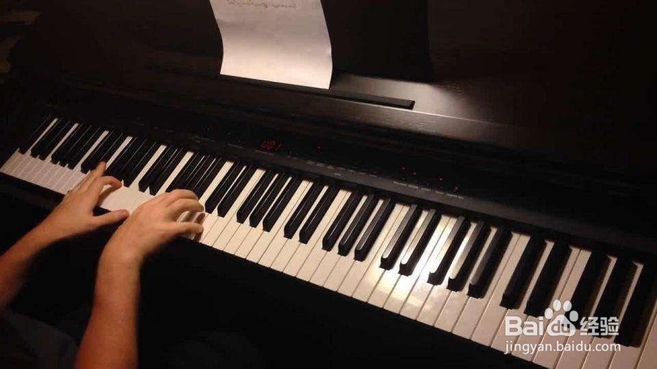 过早的让孩子接触电子产品的危害