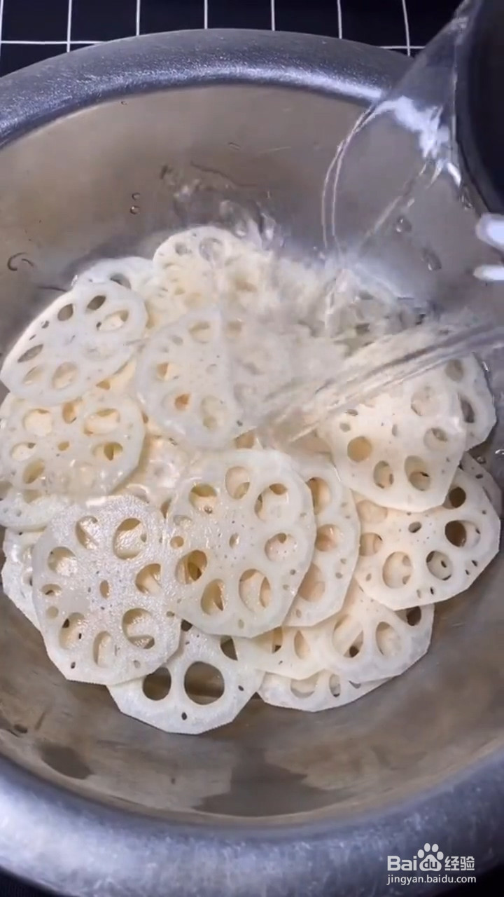 怎么做好吃的酸辣藕片