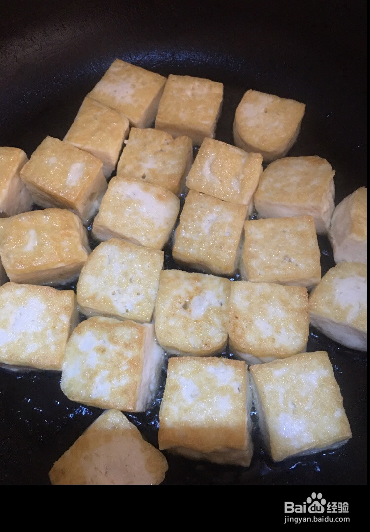 酸菜炒老豆腐的做法