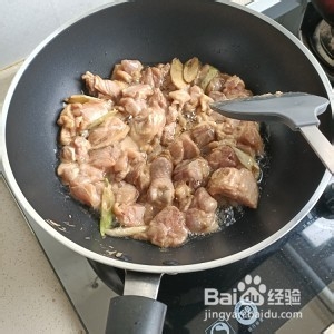 超好吃不油炸的辣子鸡