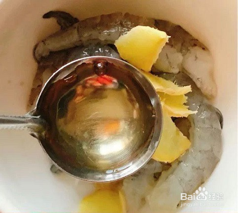 虾仁西兰花的做法