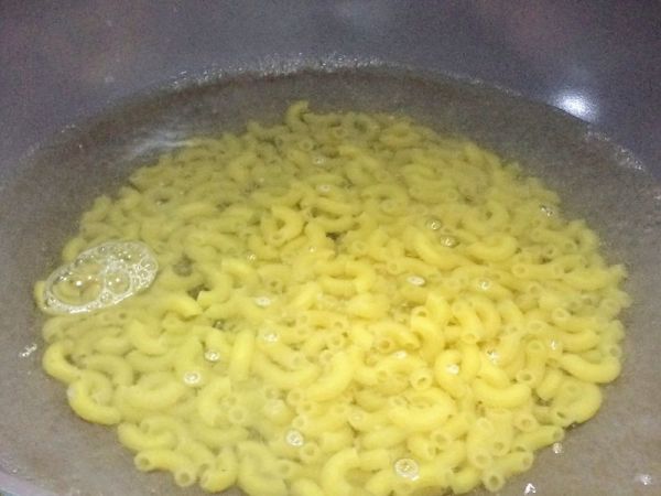 小番茄培根意大利面