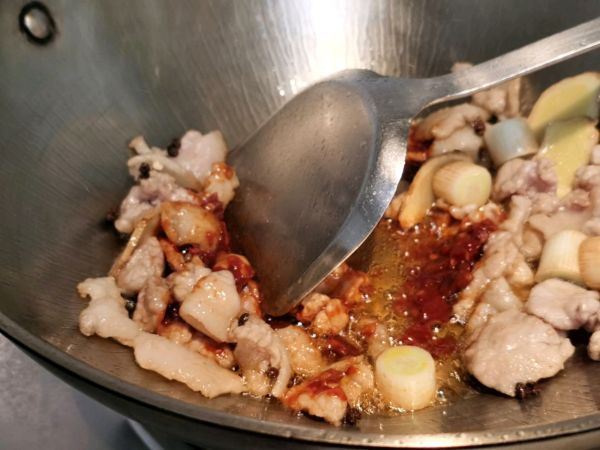 莴笋木耳炒肉片