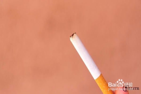 如何快速让牙齿变白