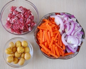 怎么做喷香一锅出咖喱牛肉抓饭