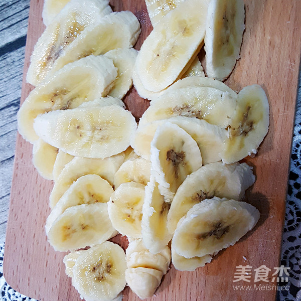 煎香蕉片的做法
