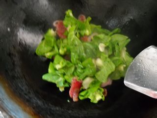 【菜谱换礼2】腊肠青菜炒面