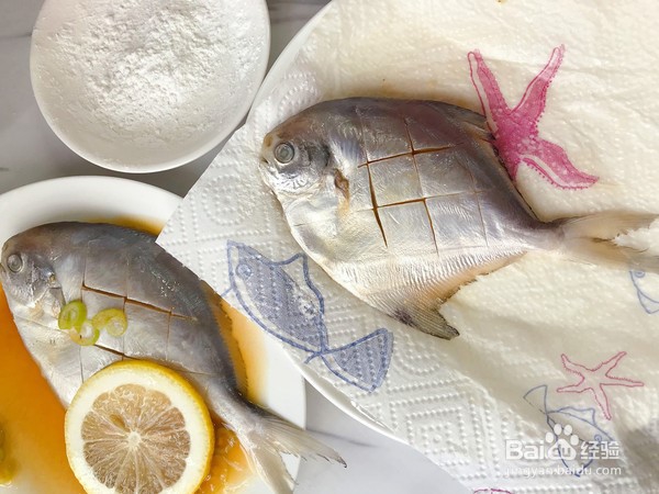 柠檬香煎平鱼的做法