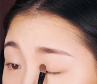 韩妆博主Leesu干玫瑰妆