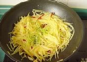 酸辣土豆丝的做法大全