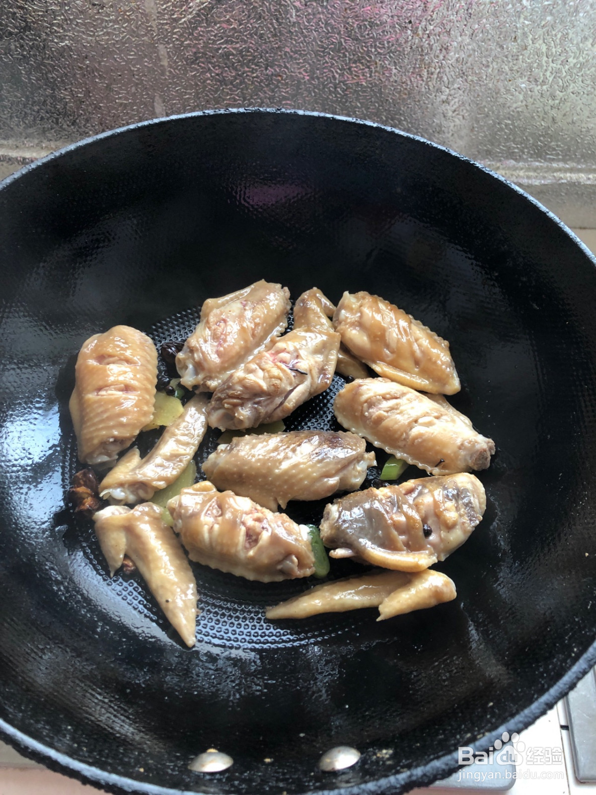 果爸秘制可乐鸡翅的做法