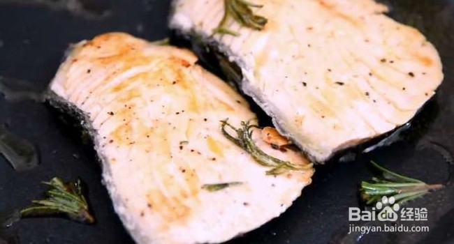香煎三文鱼怎么做