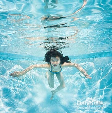 夏天游泳馆游泳注意事项