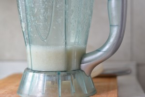 自制荔枝冰淇淋