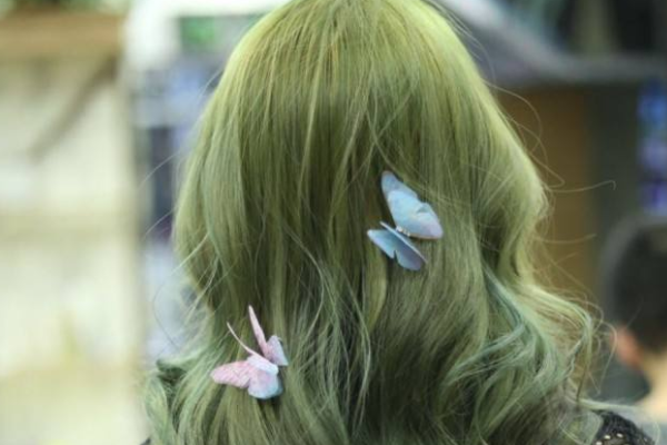 some say love的中文歌词翻译,及出处。