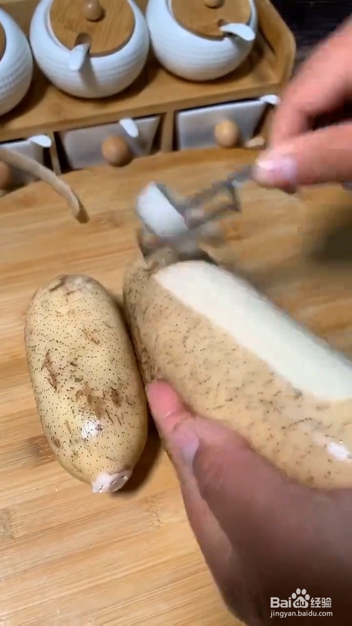 怎么在家自制美味的黑糖糯米藕