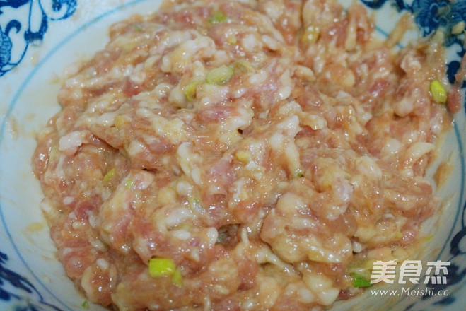 香菜馅饺子的做法