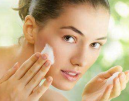 爽肤水用手好还是化妆棉，未完成