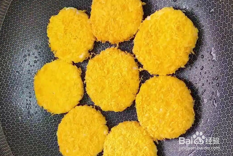 怎样制作美味好吃的苹果煎饼