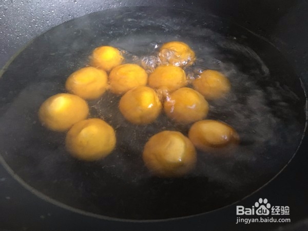 鸡毛菜煮南瓜汤圆
