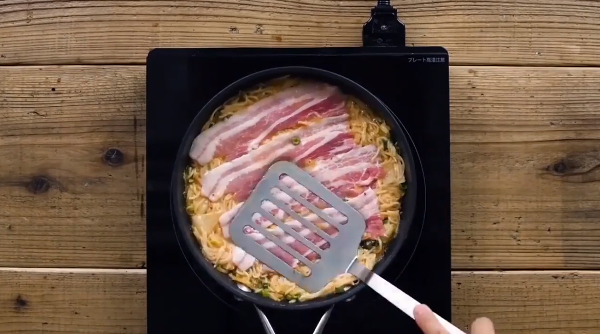 怎样做美味蛋饼？