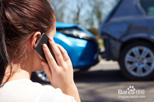 遇到暴露狂，女生该如何应对