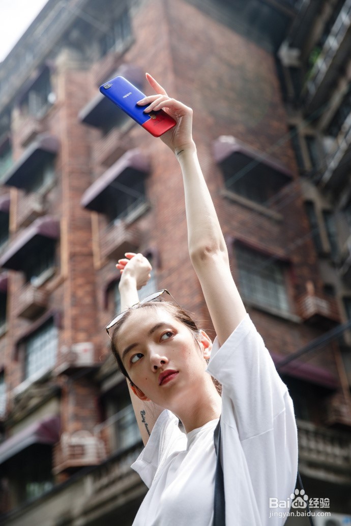 oppor11巴萨定制版值不值得买?