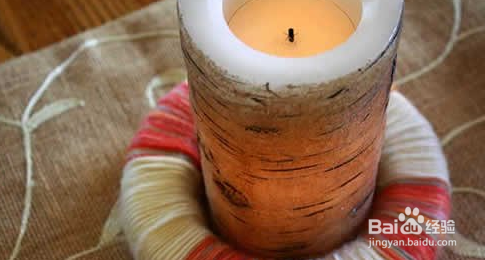 海绵上缠绕纱线 制作漂亮节日装饰烛台！