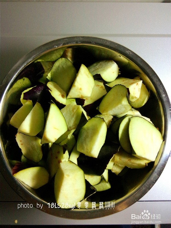 夏季开胃菜:剁椒茄子