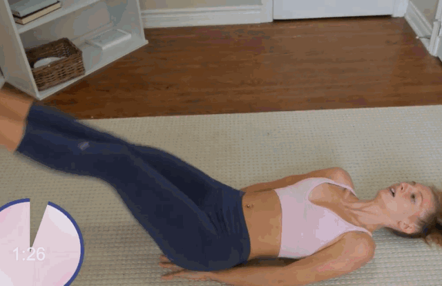 喜提马甲线的徒手虐腹动作