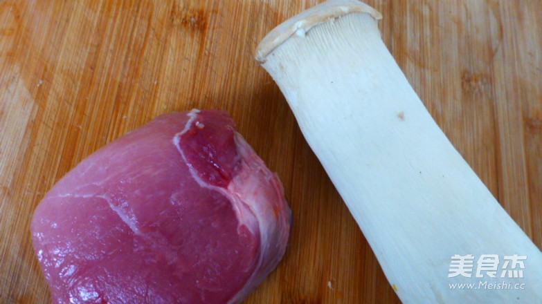 干煸肉丝杏鲍菇