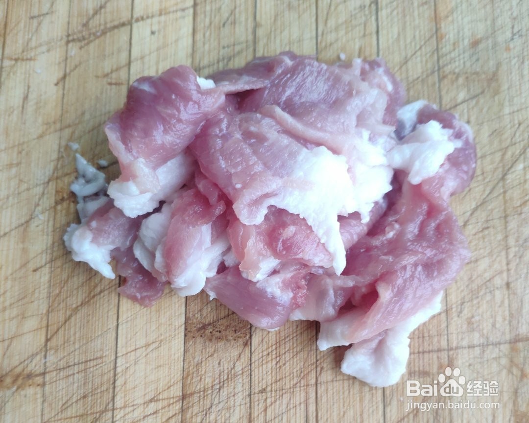 如何制作洋葱炒土豆片？