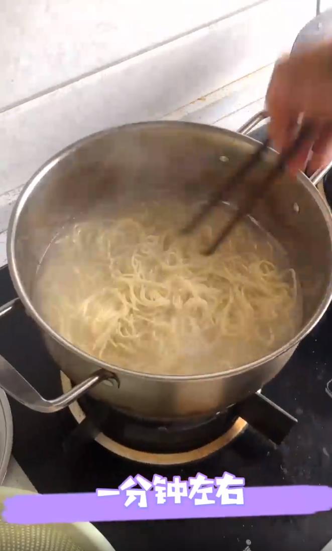 如何做好吃的豆角焖面?