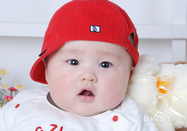 用蛋黄油治孩子病的小妙招