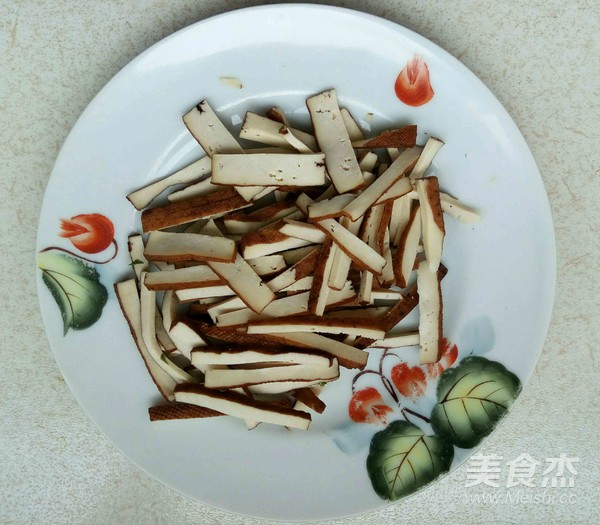 茼蒿炒豆干的做法