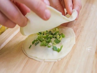 香葱千层小饼怎么做？