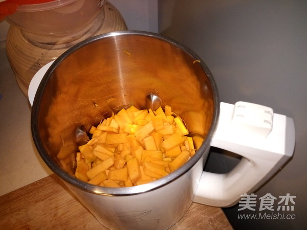 奶香南瓜羹的做法