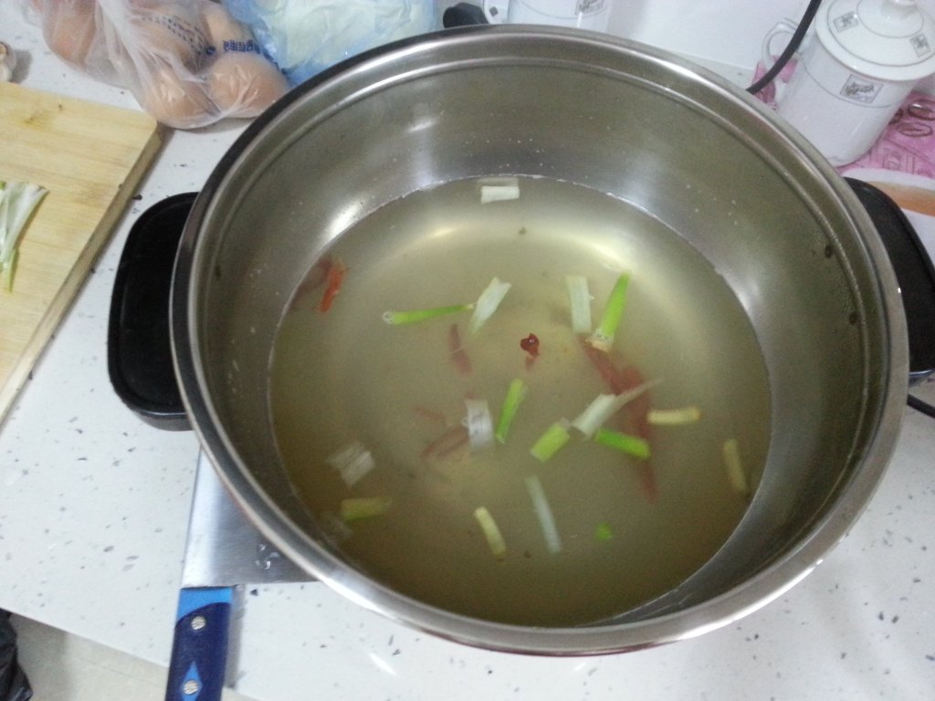 教你做辣炒小人仙，真是难得的美味