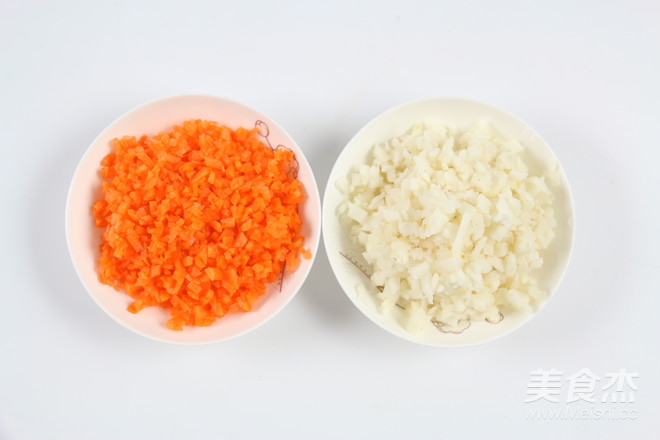 鲜肉豆腐荸荠饼