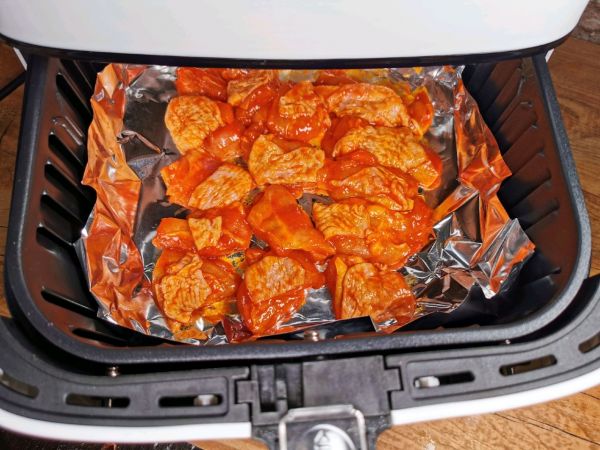 炸奥尔良芝士鸡腿和奥尔良土豆块