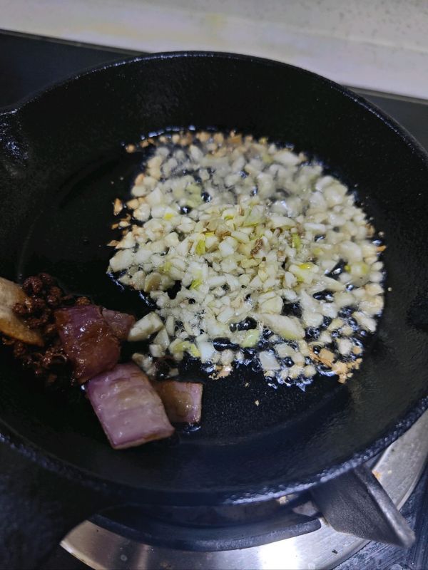 蒜蓉金针菇低脂