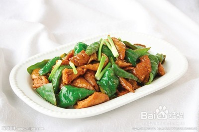 尖椒肥肠的制作