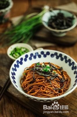 怎么做葱油拌面