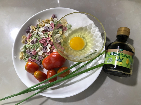 番茄鸡蛋蝴蝶面