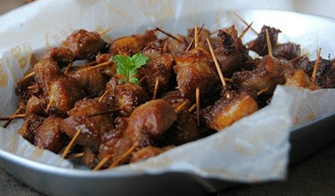 深夜美食--孜然牙签肉