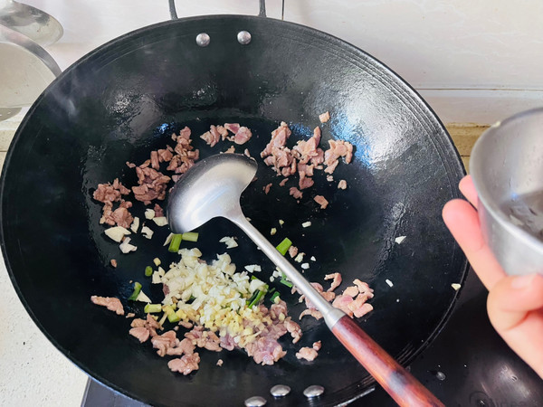 肉沫茄子盖浇饭
