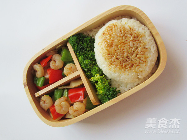 小熊奶酪包饭趣味便当