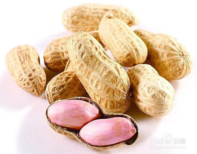 别小瞧不起眼的花生米，它可是养生高手！